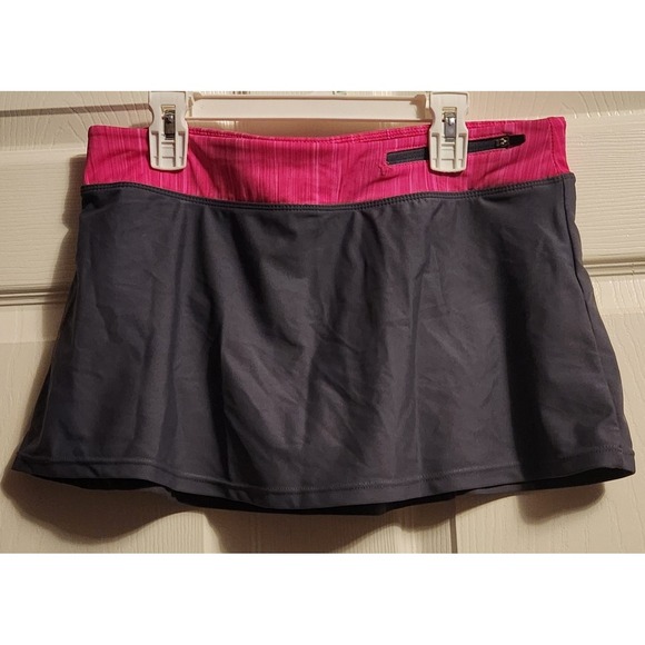 WOMEN'S MEDIUM  SPORTY SWIM SKIRT, Gray & Pink With Tech Pocket - Picture 1 of 4